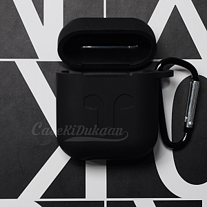 Soft Silicon Protective Carrying Case / Cover For Apple Airpods 1/2 Headsets -  Black 