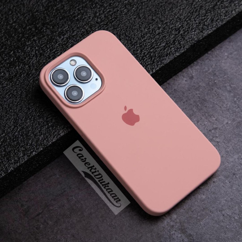 Buy Light Pink Silicon Case For iPhone 16 Pro