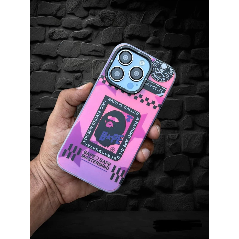 Holographic cover for iPhone 15 Pro - Design 3