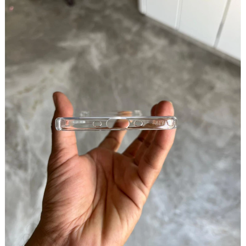 Anti Yellow Clear Case For iPhone 17 Air - MagSafe , Scratch Resistant