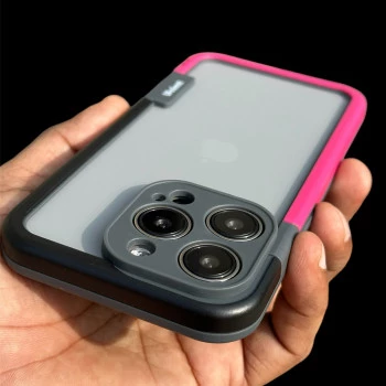 Wolmtt Bumper Shockproof Case For iPhone 15 Pro Max Pink / Black