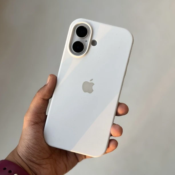 White Silicon Case For iPhone 16