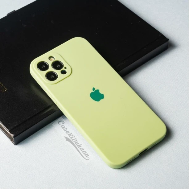 Rubber soft case for iPhone 12 Pro : Light Green Color