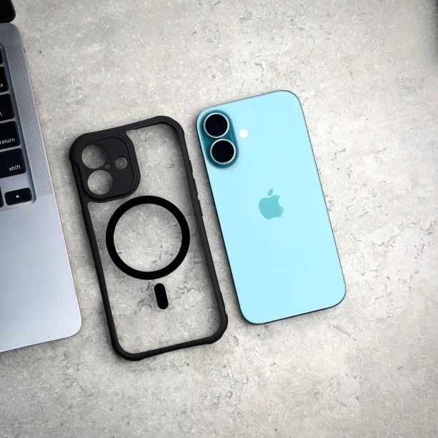 Stylish & Functional iPhone 16 Case – Transparent Elegance, Solid Protection