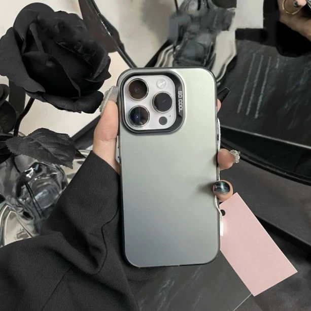 Frosted Solid Colour Shockproof Case for iPhone 14 - Grey
