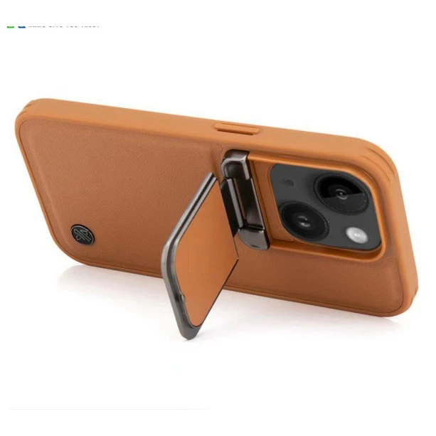 iPhone 15 Elegant Brown Leather Case – Camera Protection