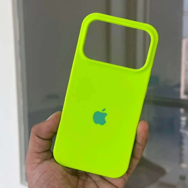 Sports Green Silicon Case For iPhone 17 Pro Max