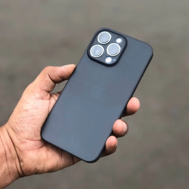 Black Slim Transparent Ultra Thin Case For iPhone 16